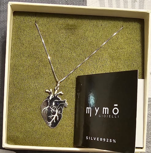Customer photo review of Collana Cuore Anatomico