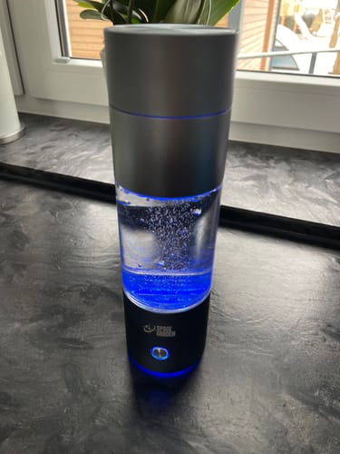 Customer photo review of Wasserstoff-Wasserflasche
