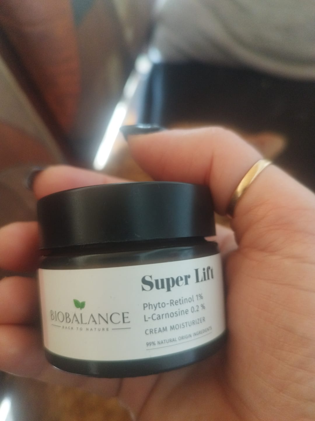 Customer photo review of BIOBALANCE СУПЕР ПОВДИГАЩ КРЕМ ЗА ЛИЦЕ С ФИТО РЕТИНОЛ