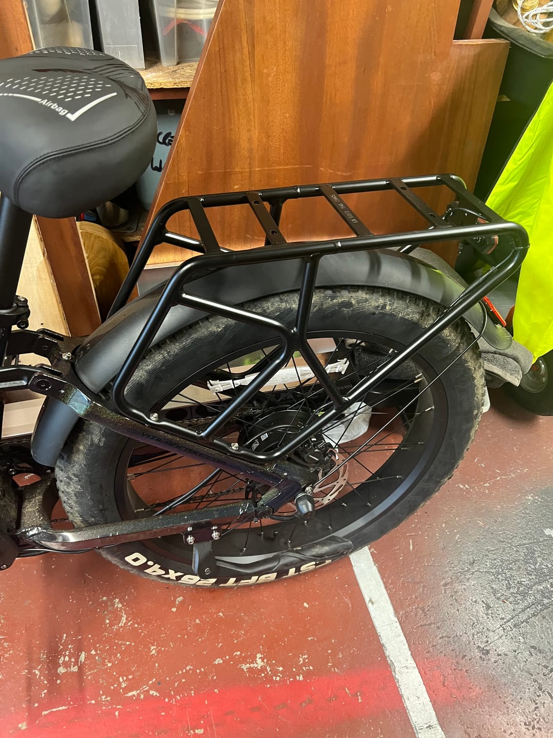 Customer photo review of Rear Rack + Rear Tail Light (for T7)
