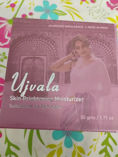 Customer photo review of Ujvala Skin Brightening Moisturizer