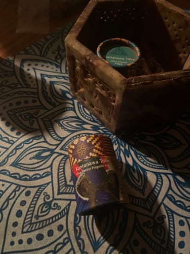 Customer photo review of Hive Nectar Propolis Hapé