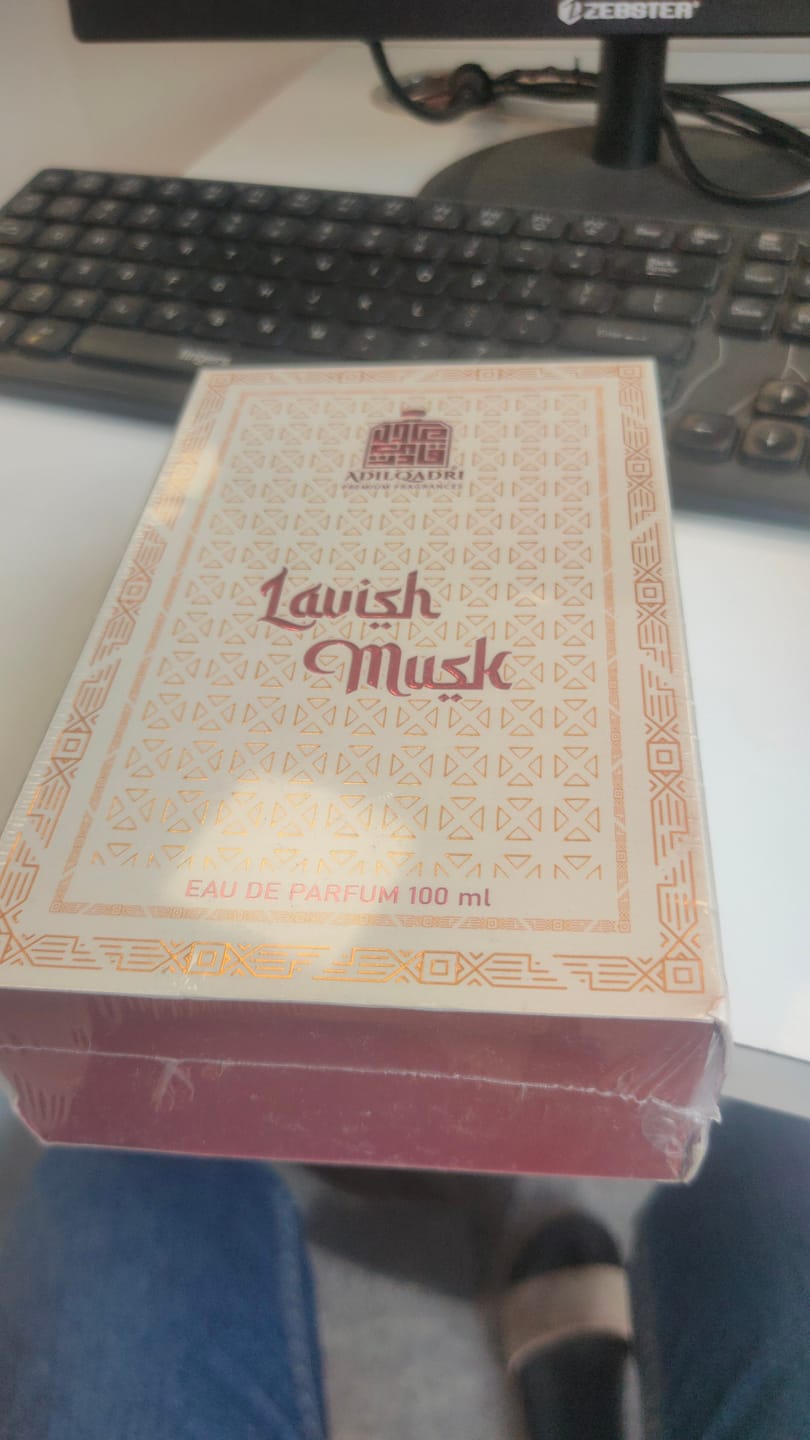 Customer photo review of Lavish Musk Perfume Spray