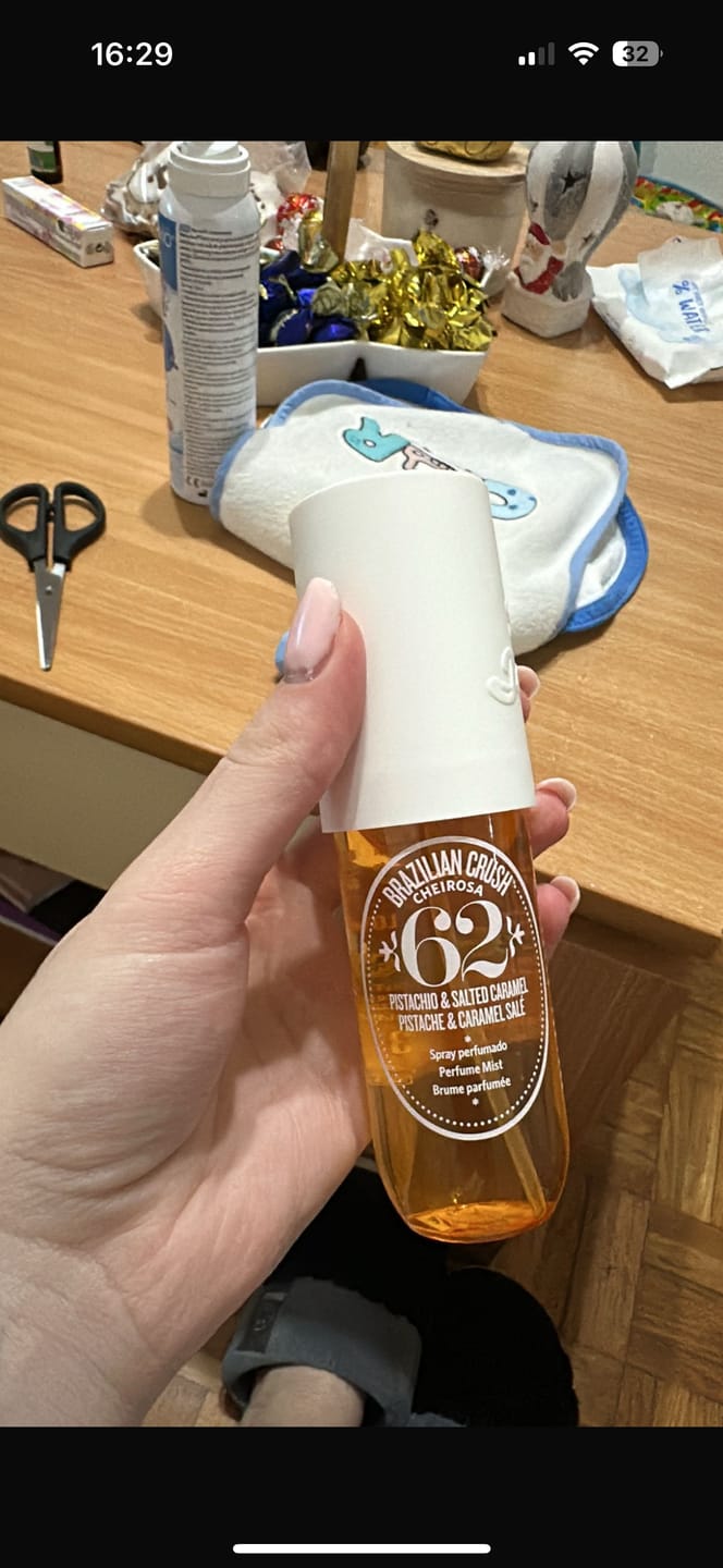 Customer photo review of Sol de Janeiro Cheirosa 62 Mist
