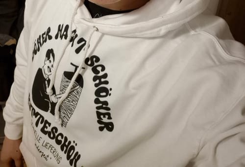 Customer photo review of DÖNER MACHT SCHÖNER  - UNISEX HOODIE