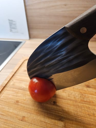 Customer photo review of Handgeschmiedetes Kochmesser - Ergonomic