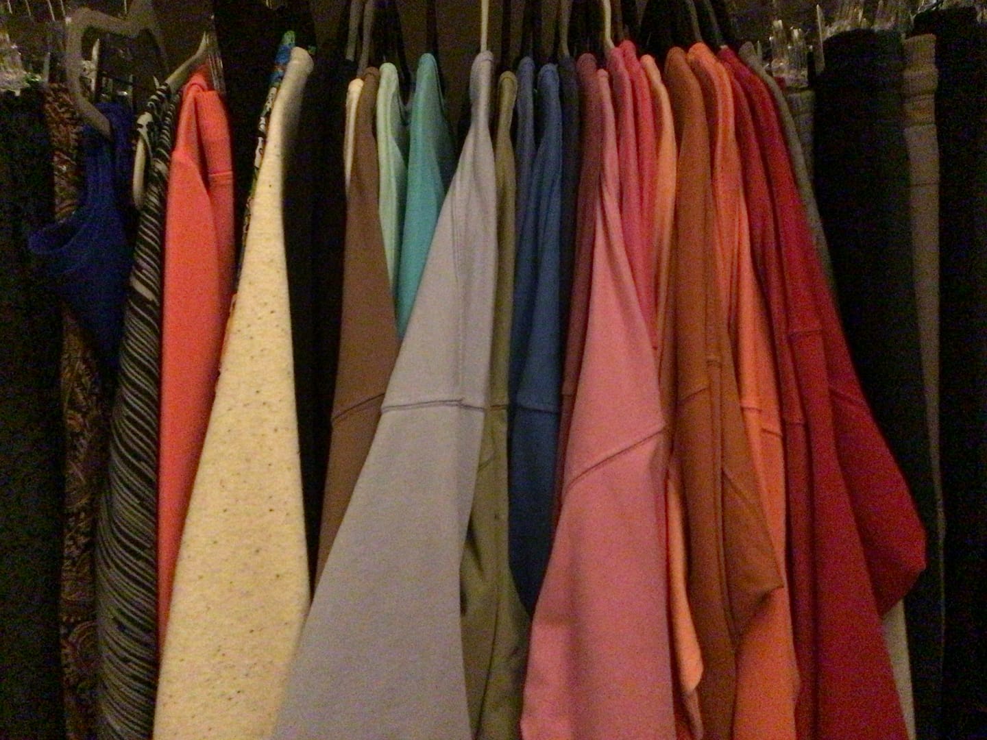 Customer photo review of Leelanau Cotton Terry Boxy Sweatshirt (Mocha)