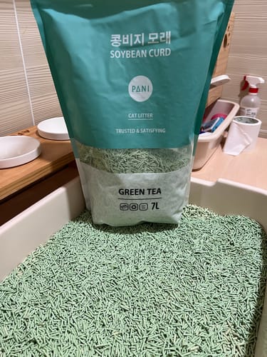 Customer photo review of [ 免運 6入/箱 ] PANI 99%無塵豆腐砂-原味 薰衣草 綠茶 7L (2.8kg) x 6入/箱