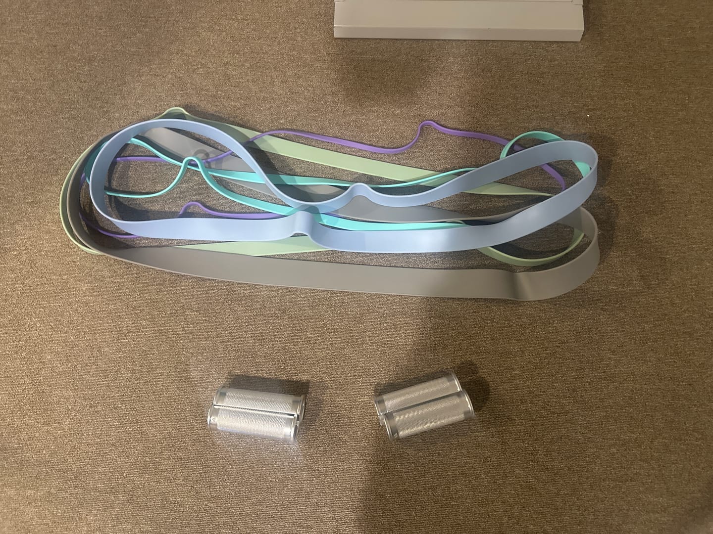 Customer photo review of Silicone Bands - Latex Free - 5-set