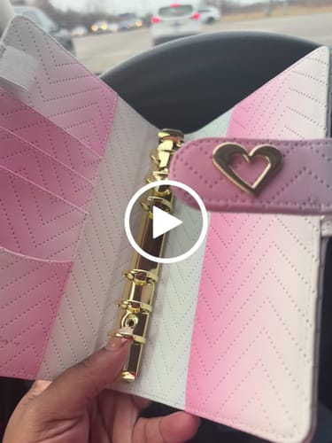 Customer video review of Unicorn Tusk | HER Luxe Wallet System