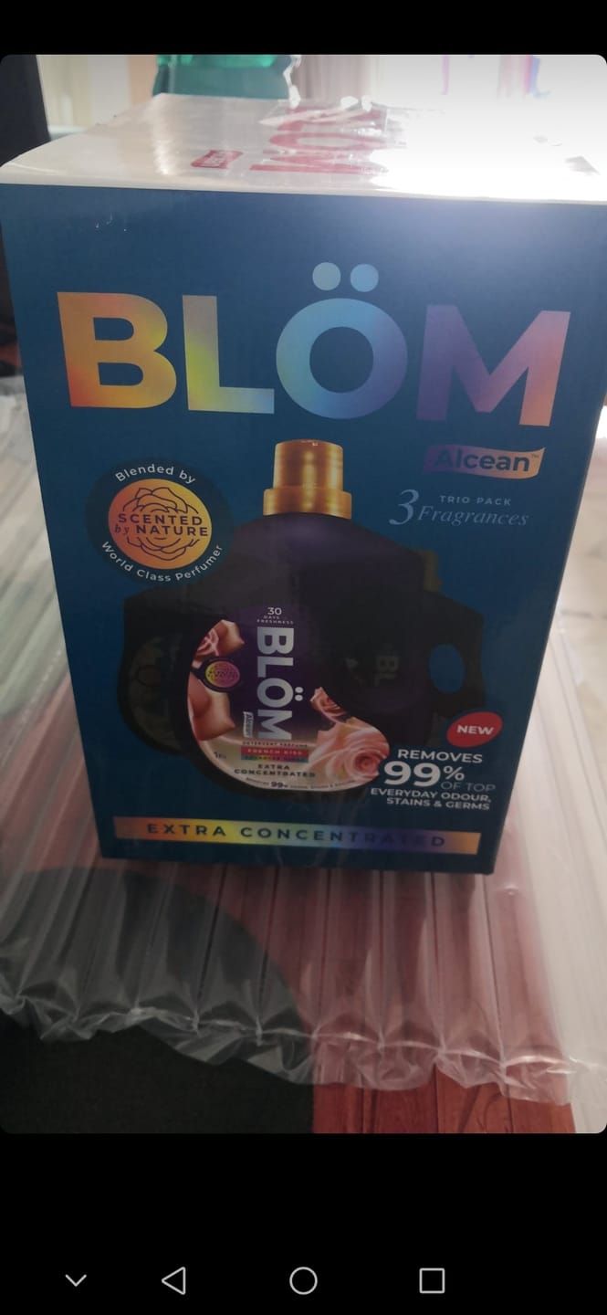 Customer photo review of BLÖM Extra Concentrated Premium Laundry Detergent Perfume (1KG) (Trio Bundle)