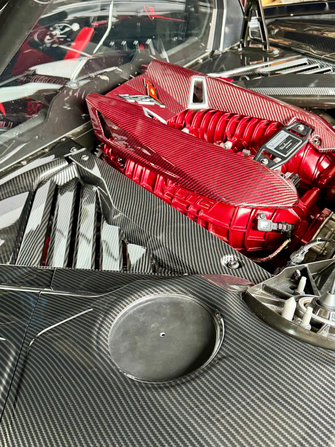 Customer photo review of Chevrolet Corvette C8 Engine Bay Corner Vent Cover