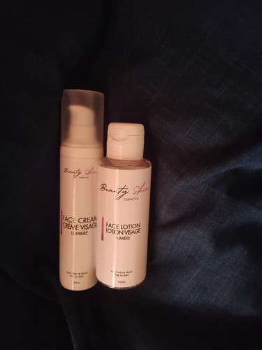 Customer photo review of Lotion visage Lumière