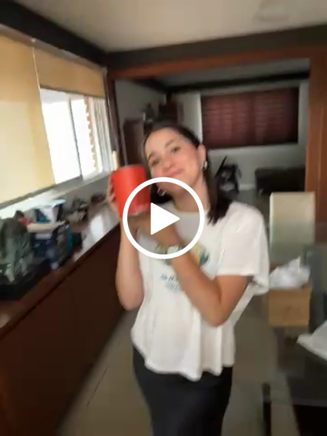 Customer video review of TOPACIO