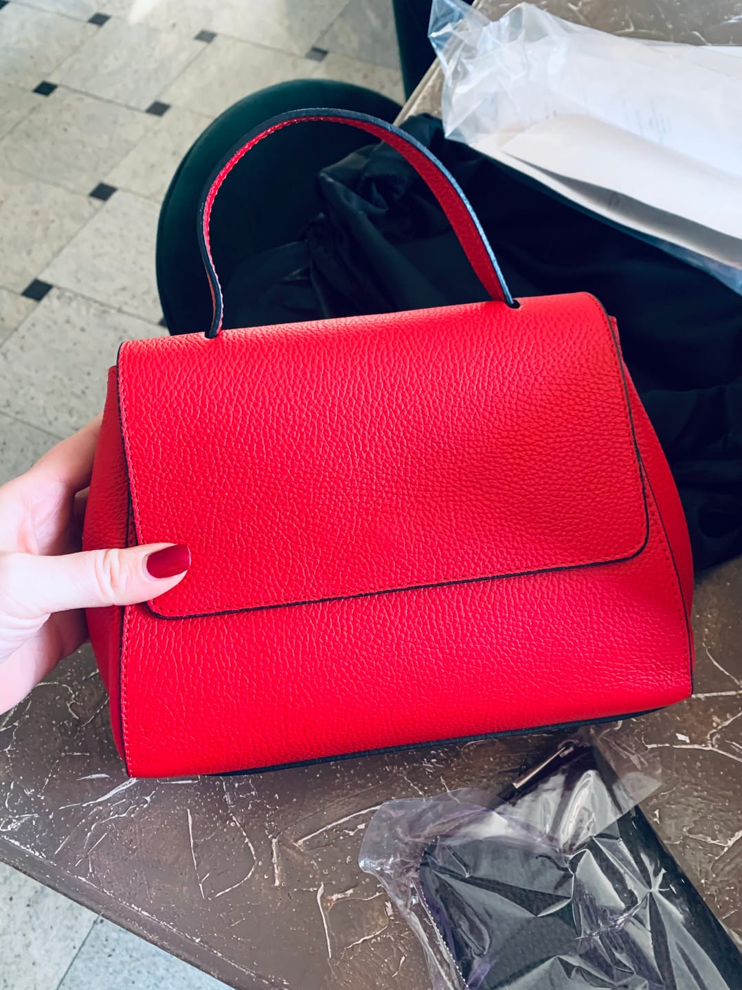Customer photo review of Marisa - Mini Borsa a Mano in Pelle