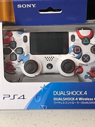Customer photo review of 【PS4 | PC】cheeky x Void Gaming コラボコントローラー cheekyコン