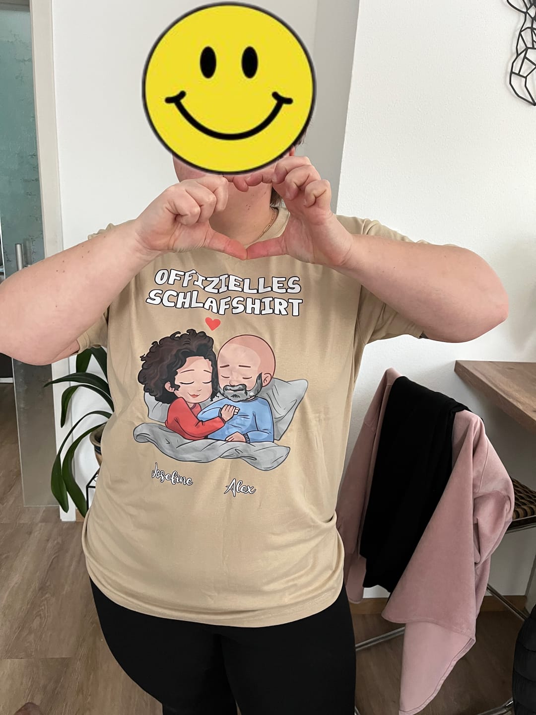 Customer photo review of Offizielles Schlafshirt - Personalisiertes T-Shirt für Paare