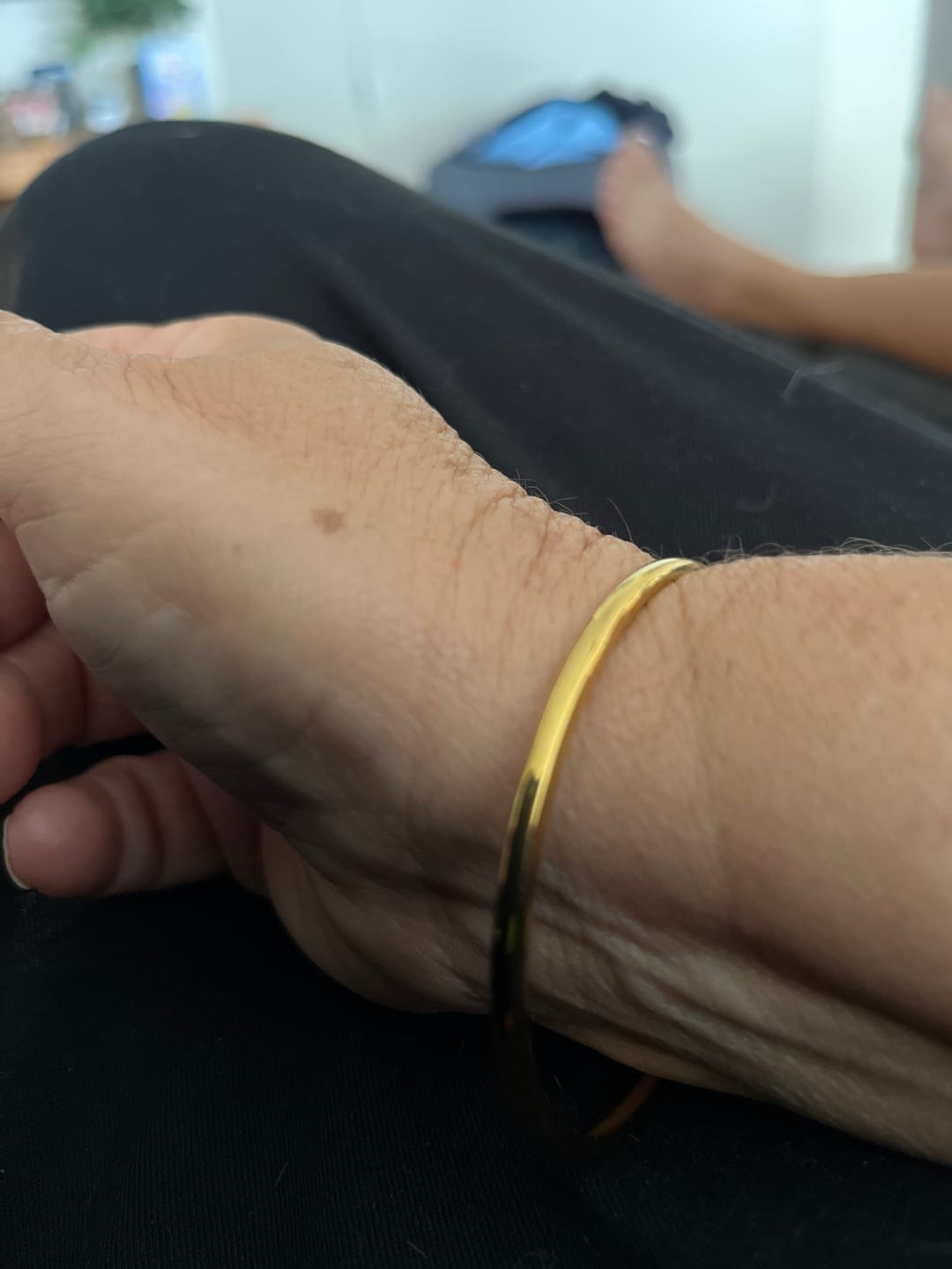 Customer photo review of Solid Golf Bangle 3mm Gold Layered