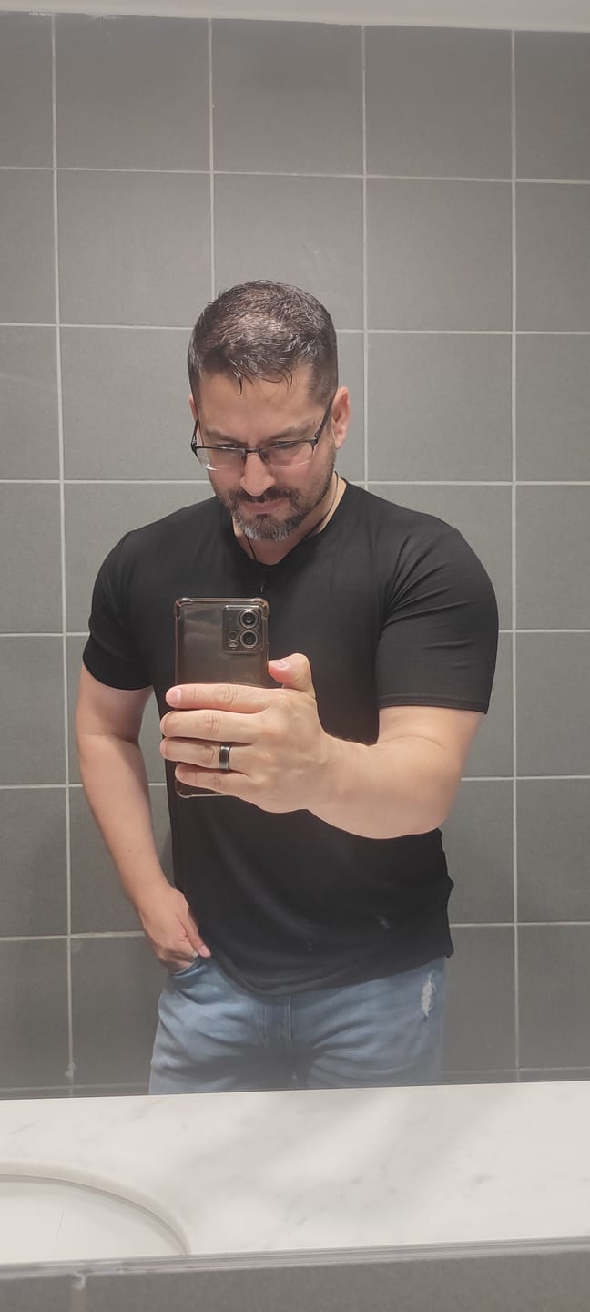 Customer photo review of Polera de Bambú Ultra Suave (Cuello V)