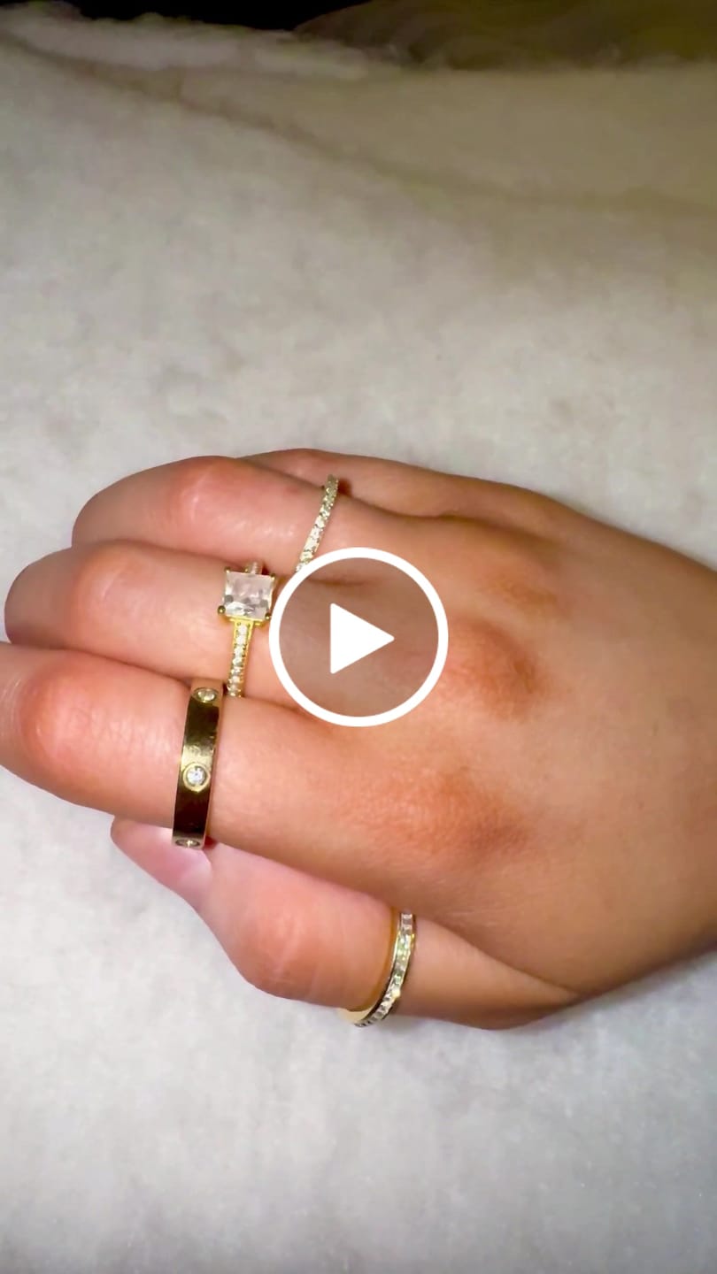 Customer video review of Arianna Ring | 18K vergoldet