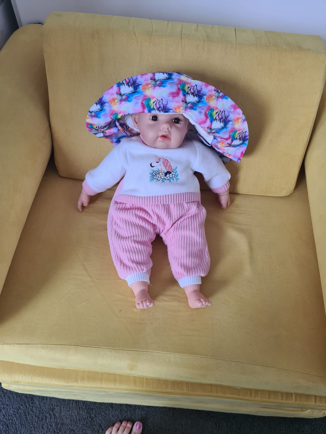 Customer photo review of Rainbow Horses Beach Hat