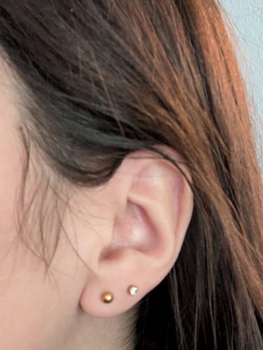 Customer photo review of Tiny Diamond