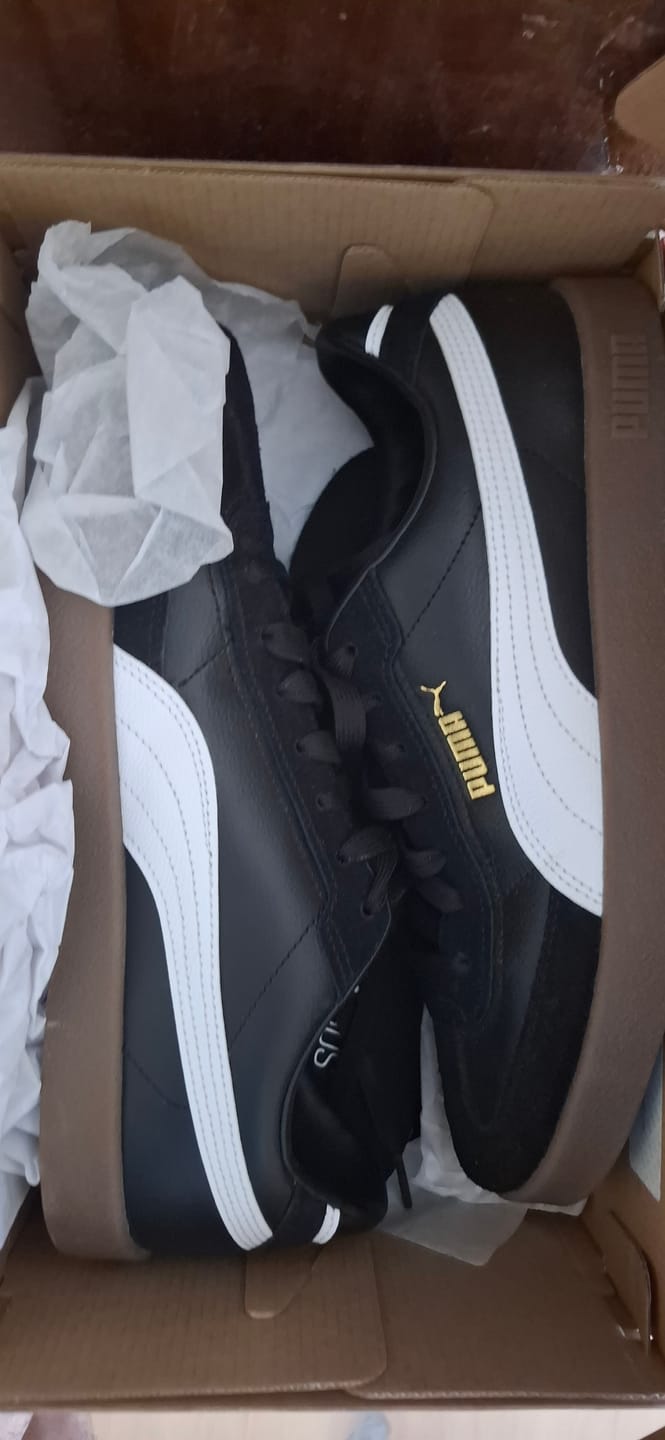 Customer photo review of Zapatillas Puma Club II Era Hombre Negro