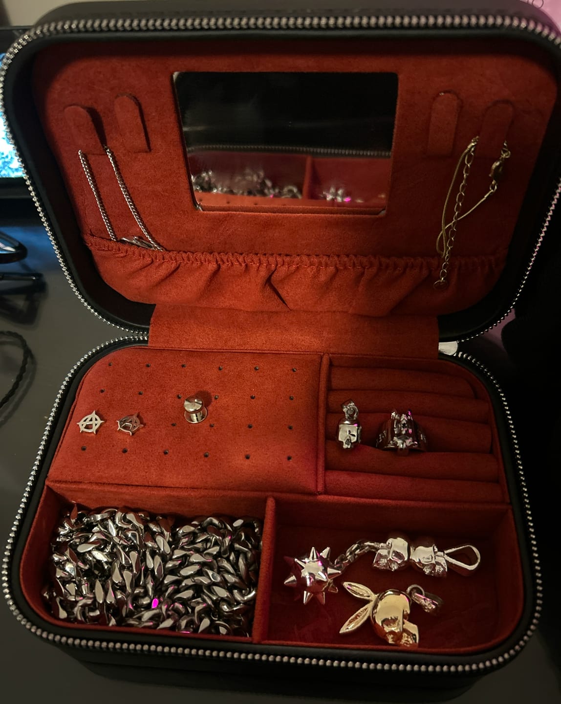 Customer photo review of DYT TRAVEL JEWELRY CASE