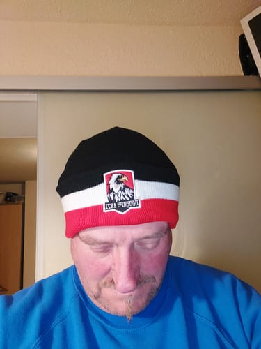 Customer photo review of Deutschland-Mütze schwarz weiß rot gestreift