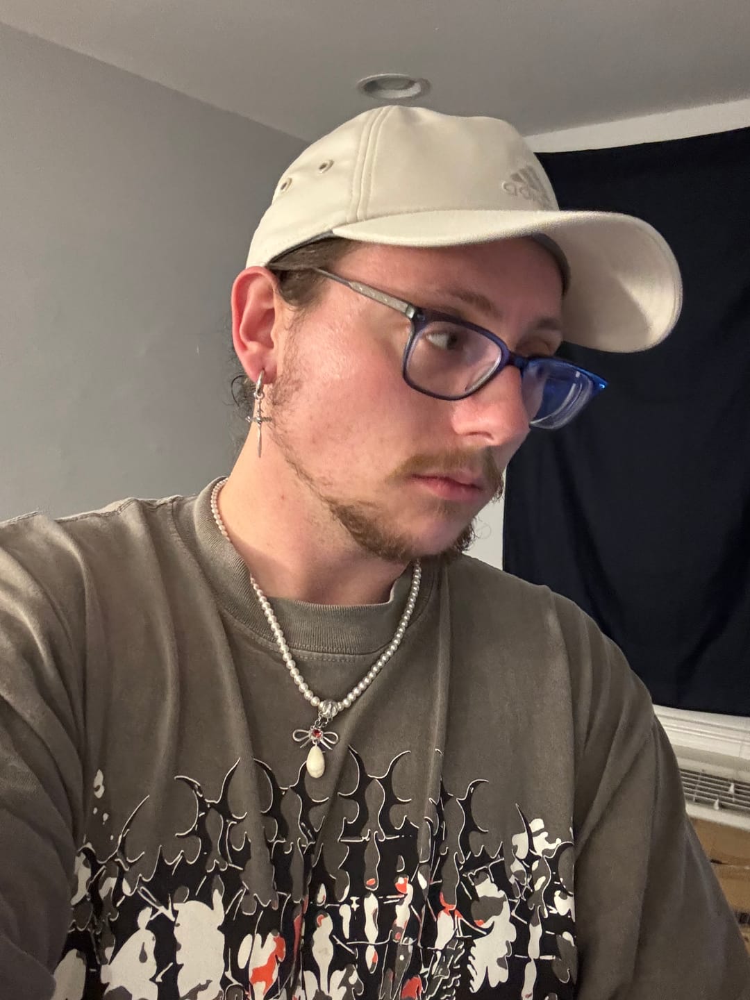 Customer photo review of CHAIN OF REPUTATION