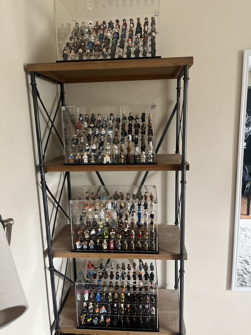 Customer photo review of Display Case for LEGO® 72 minifigures fits 1/2 IKEA Billy