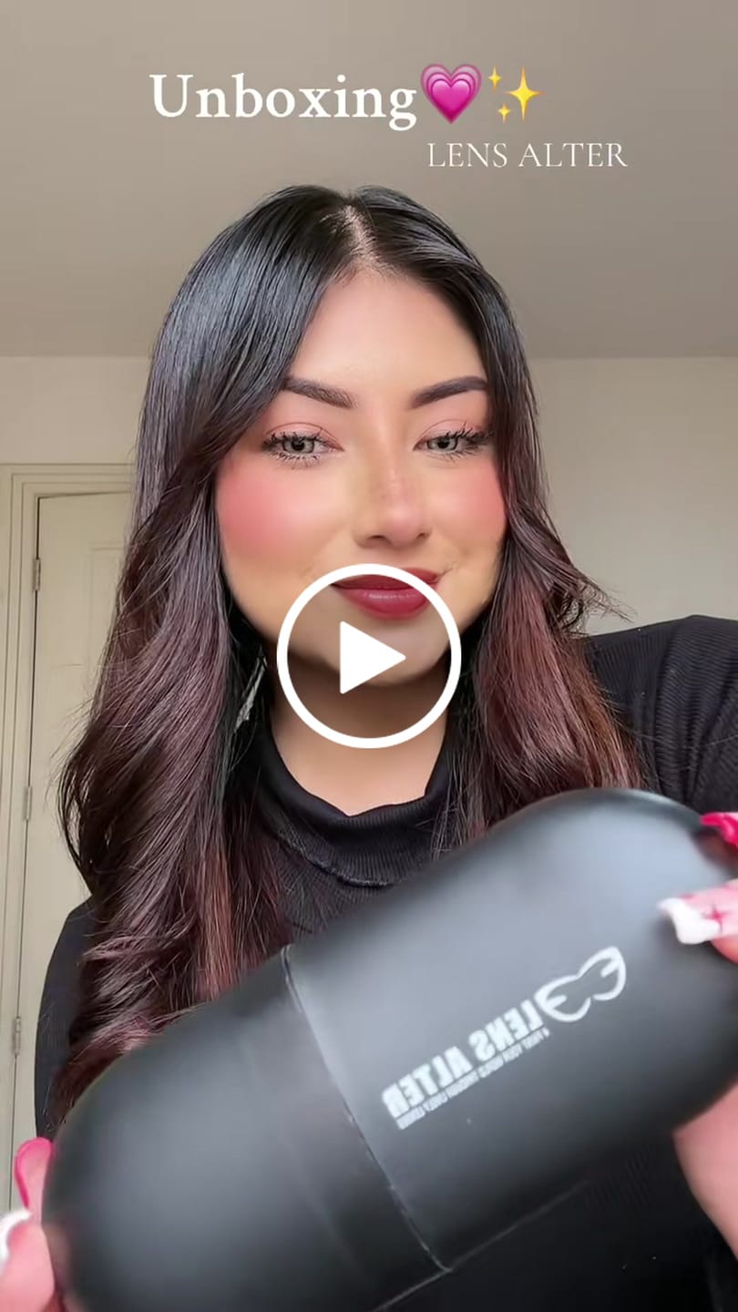 Customer video review of Daisy Eyeglasses