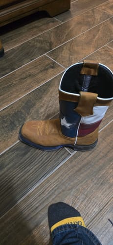 Customer photo review of Honey TEXAS Flag Leather Work Boots - Composite Toe