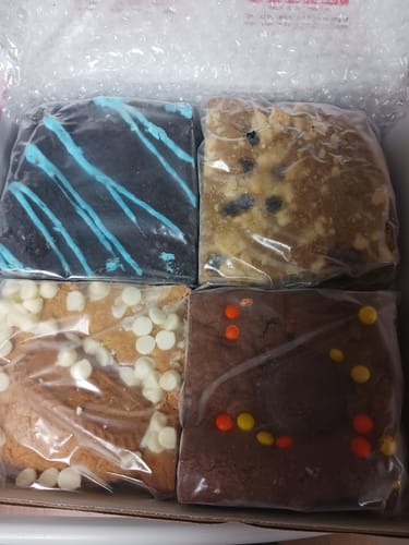 Customer photo review of Fan Favorite Bundle Pack