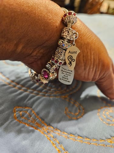 Customer photo review of Aunt Niece Infinite Love Bracelets