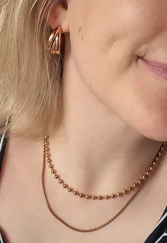 Customer photo review of Kyla Ohrstecker | 18K vergoldet