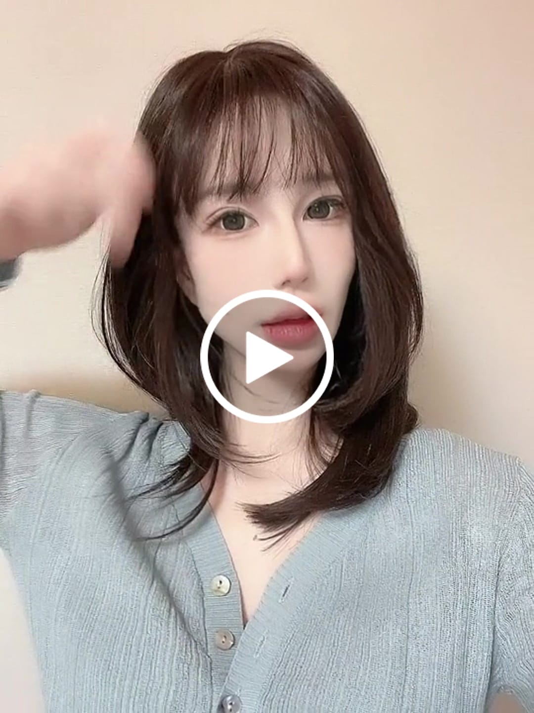 Customer video review of *Handmade* Full Wig) Layered Wind Cut Sylviel