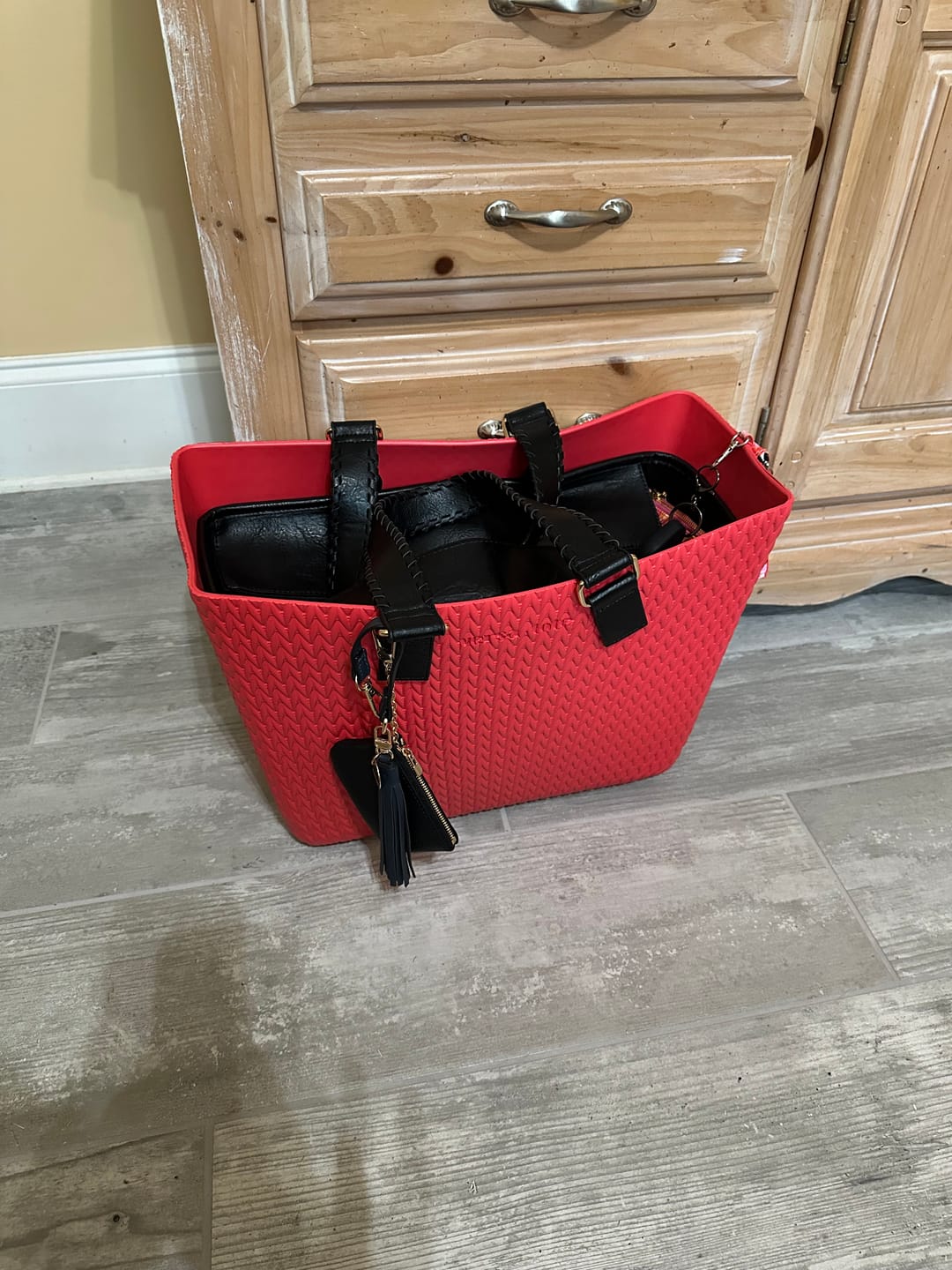 Customer photo review of Carrie All Textured Tote