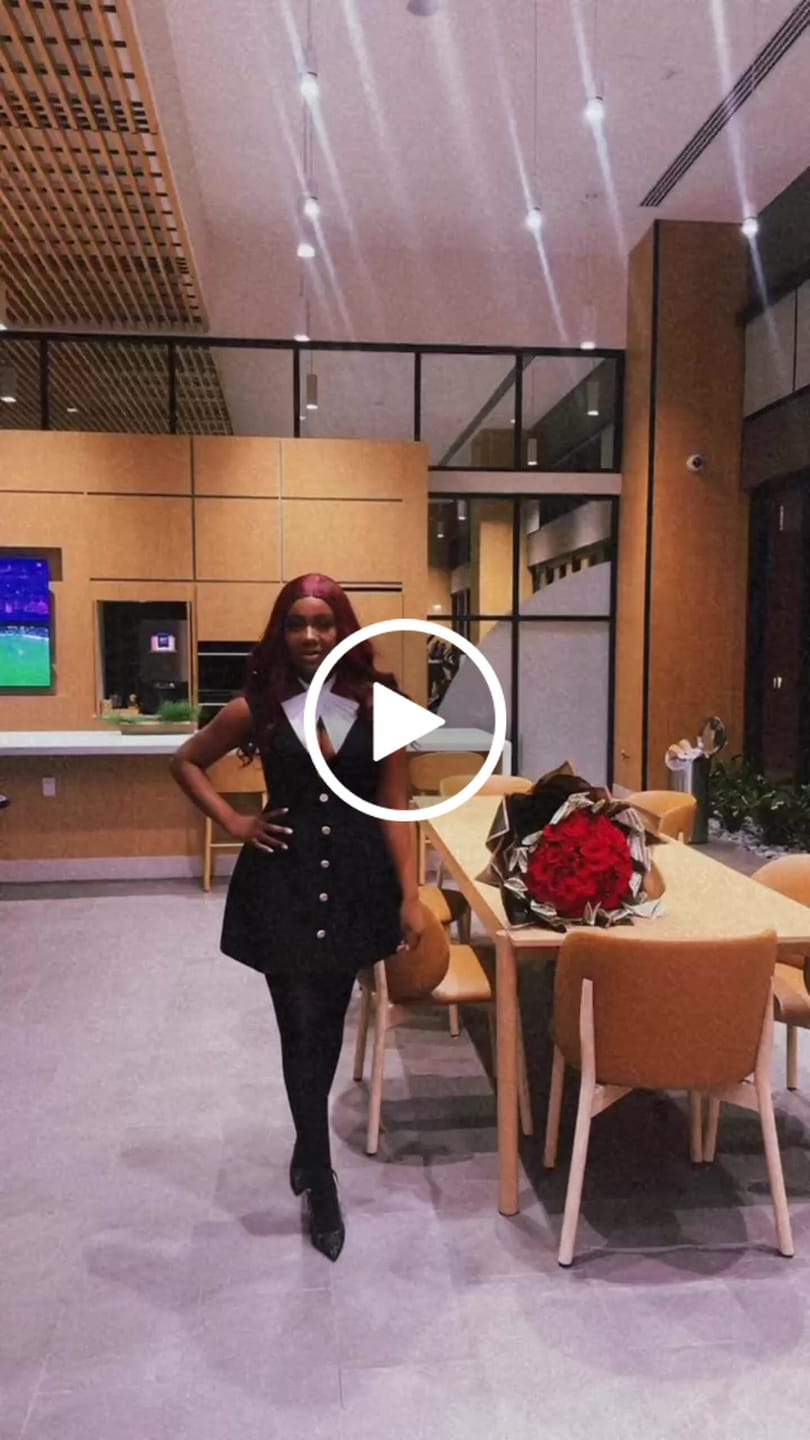 Customer video review of Kennedy Mini Dress