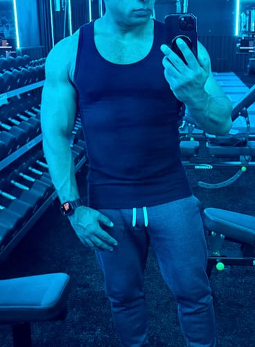 Customer photo review of Premium Fitted Tank 3 Pack