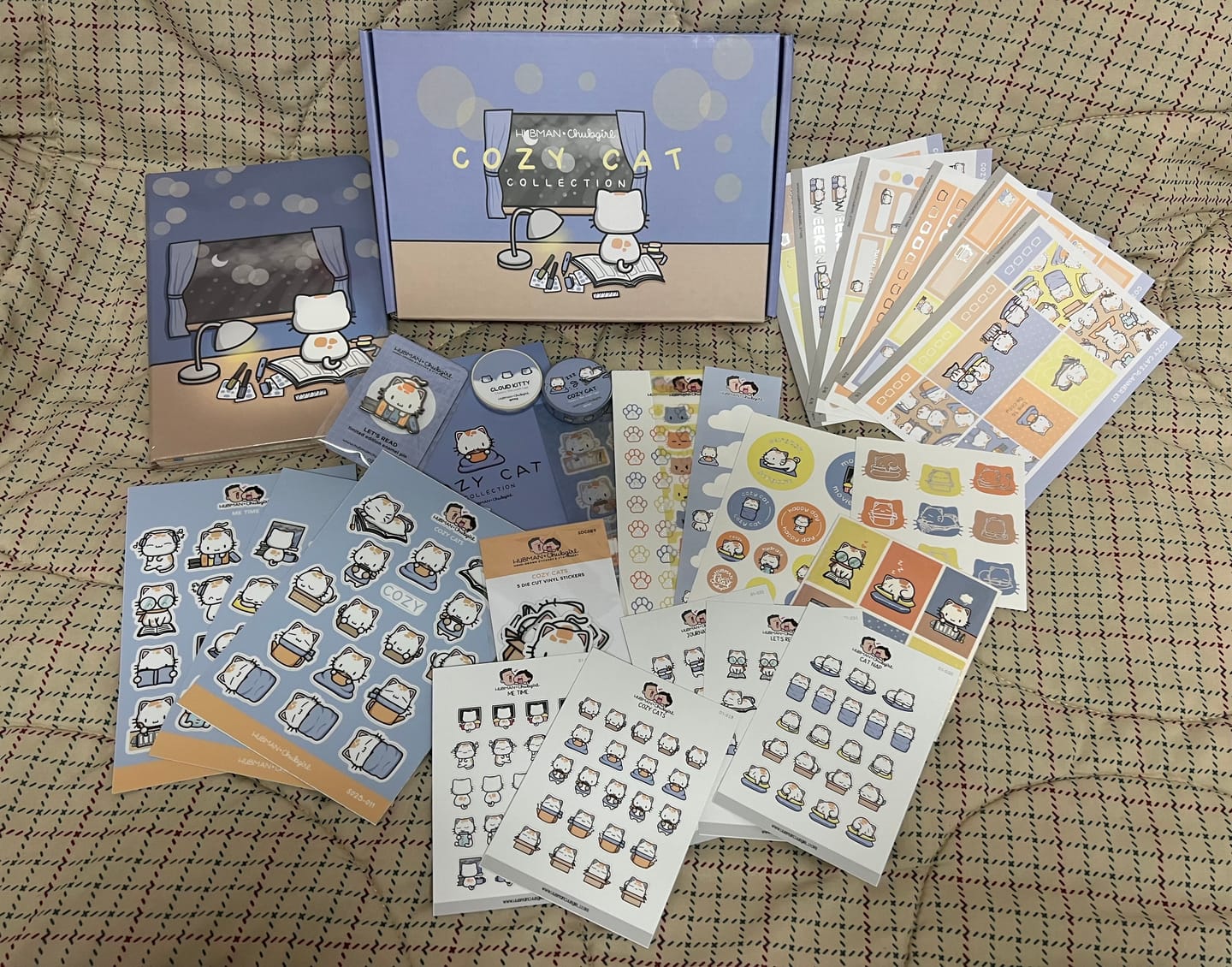 Customer photo review of (Pre-order) Cozy Cat Box Set