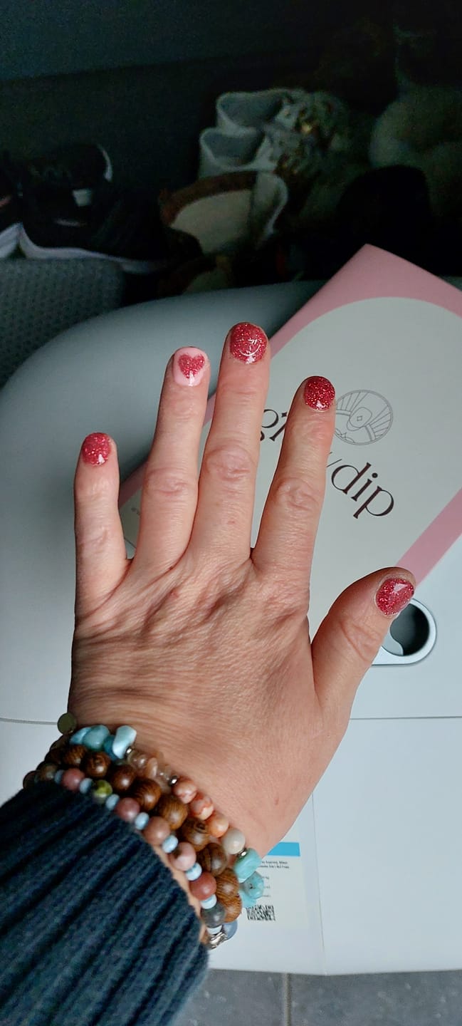 Customer photo review of Limited Edition 5 - Mood Change Berry Dipping Powder
