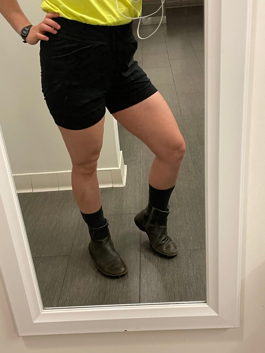 Customer photo review of Organic Cotton Slouchy Shorts