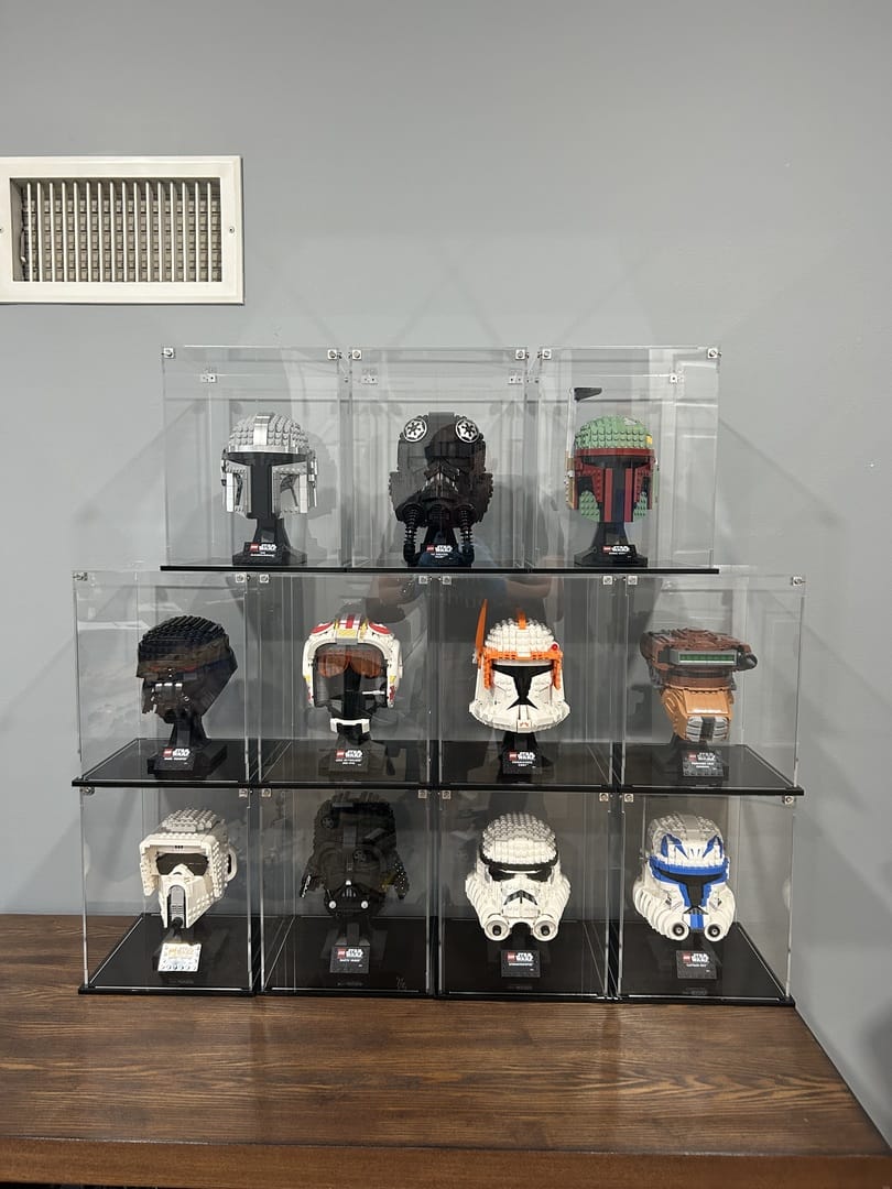 Customer photo review of Display Case for LEGO® Star Wars™ Helmet