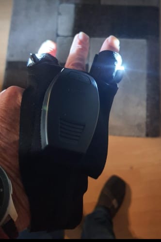 Customer photo review of Lumodrive LED Handschuh