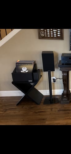 Customer photo review of Glorious Advanced Record Box for 110 12'' Records - Black