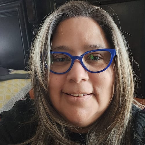 Customer photo review of [PRE-ORDER] HOT OF SEASON - 18 Inches Mix Blonde Pre-Cut Snowflake Lace Frontlace Glueless Wig KAI'S