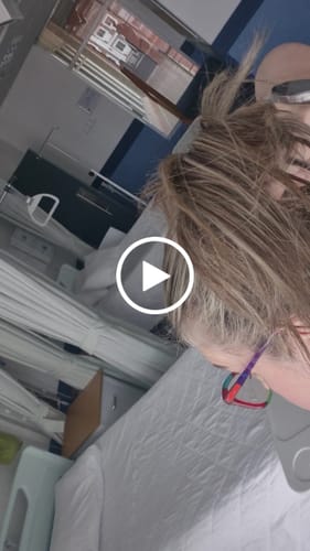 Customer video review of Kerastase Reflection Masque Chromatique - Fine Hair - 200ml | End Of Range