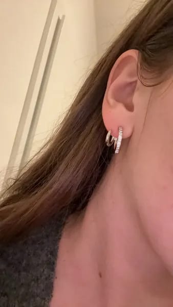 Customer photo review of Double Glim Ohrringe | 18K vergoldet