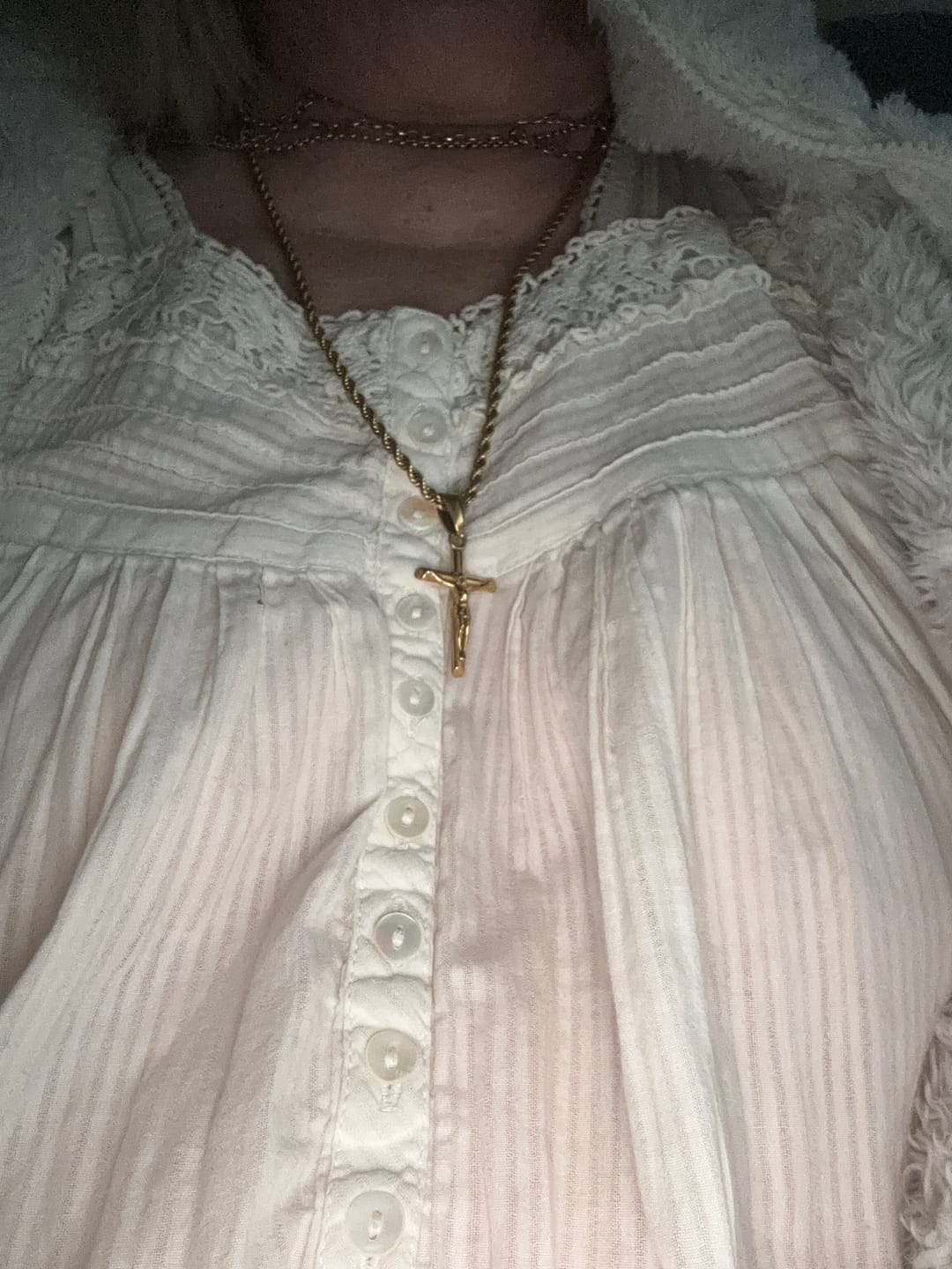 Customer photo review of Gold Crucifix Necklace Pendant